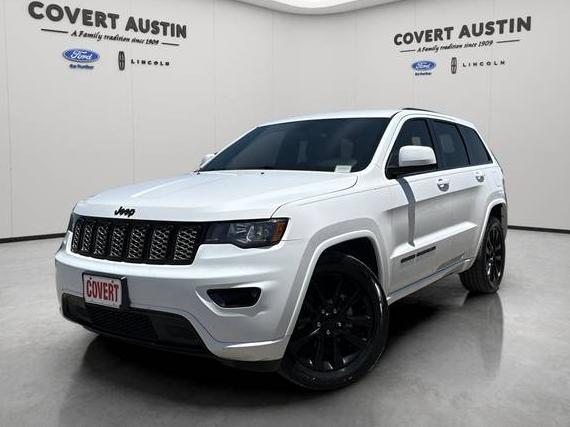 JEEP GRAND CHEROKEE 2018 1C4RJEAG4JC261046 image